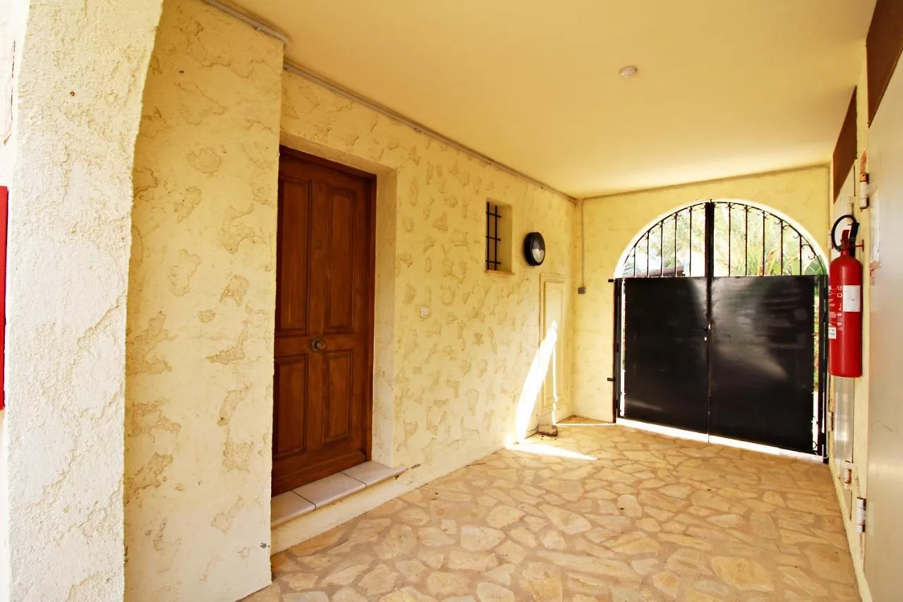 Las Casitas de la Playa Vera 0*,